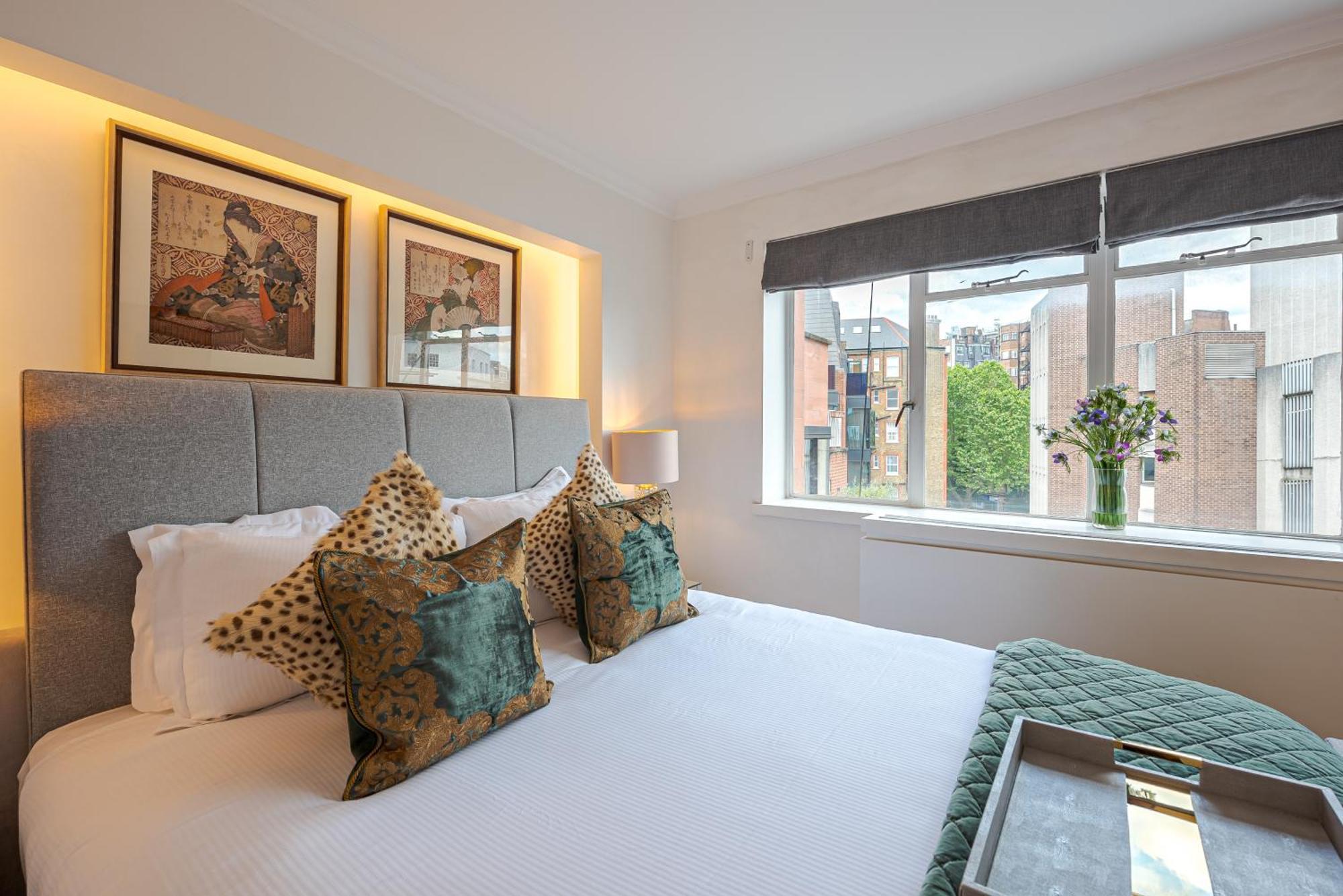 Modern Knightsbridge Apartment With Balcony Overlooking Harrods Prime Location Londres