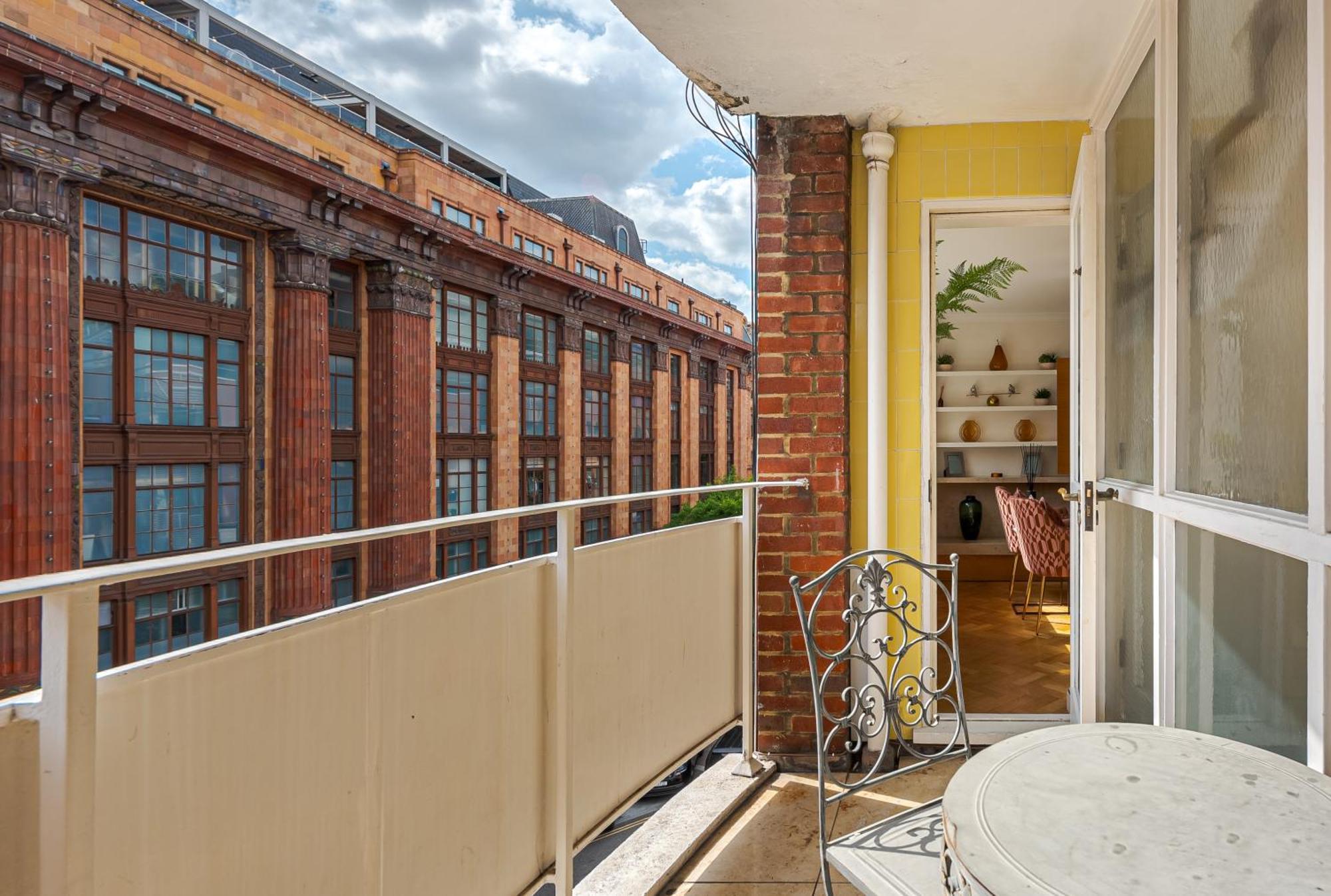 Appartement Modern Knightsbridge Apartment With Balcony Overlooking Harrods Prime Location *